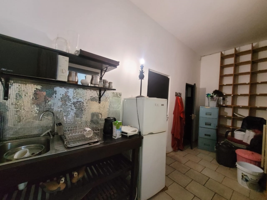5 Bedroom Property for Sale in Jeffreys Bay Central Eastern Cape